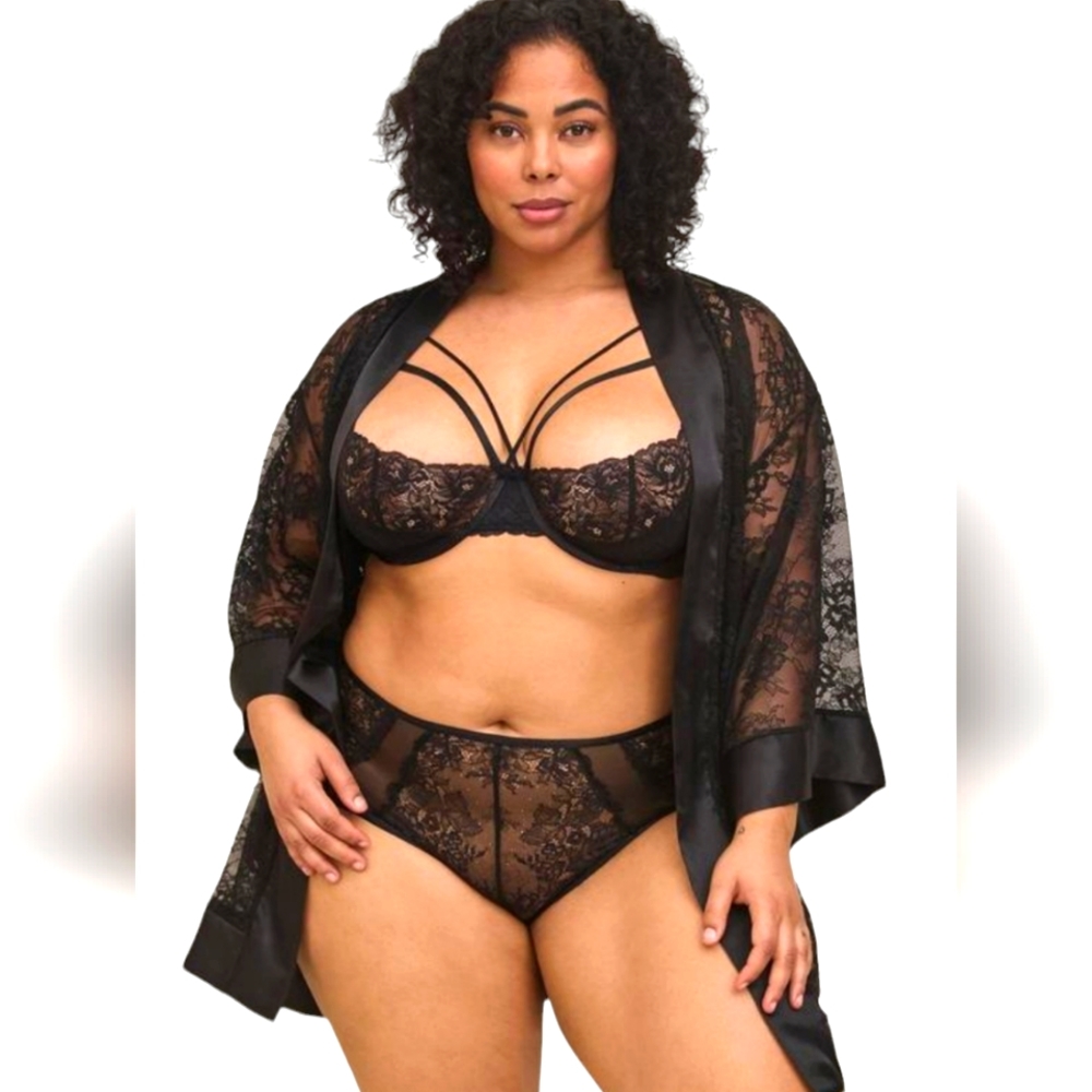 COPY - Torrid Lace Midi Kimono Sleeve Lingerie Robe